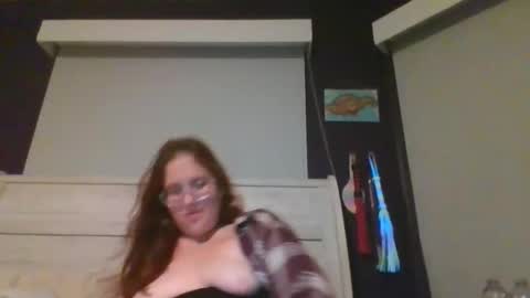 xxfrecklez online show from February 1, 2026, 6:23 am