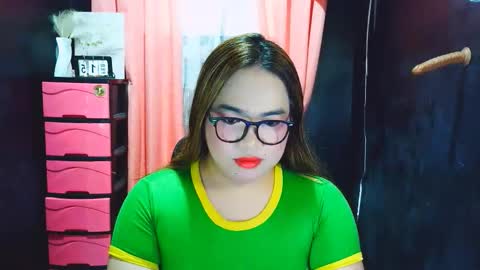 xxirene online show from February 15, 2026, 5:59 am