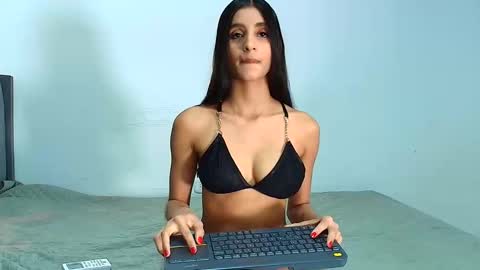 xxiv_777 online show from February 5, 2026, 2:11 pm