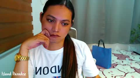 Snapshot of xxjulielovesyouxx chatting on June 26, 2026, 6:01 pm July online show from June 26, 2026, 6:01 pm
