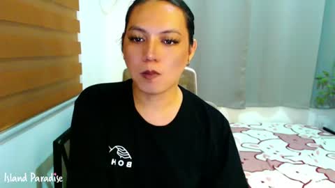 Snapshot of xxjulielovesyouxx chatting on July 4, 2026, 9:59 am July online show from July 4, 2026, 9:59 am