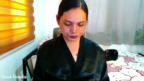 Snapshot of xxjulielovesyouxx chatting on July 15, 2026, 3:01 am July online show from July 15, 2026, 3:01 am