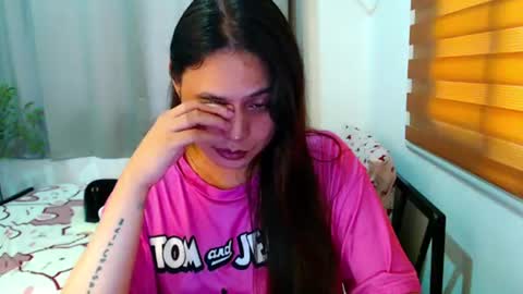 Snapshot of xxjulielovesyouxx chatting on July 22, 2026, 2:14 am July online show from July 22, 2026, 2:14 am