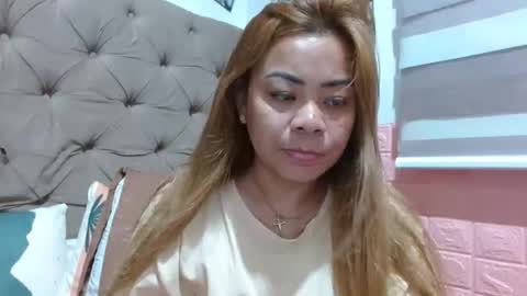 Snapshot of xxkryzelxx chatting on May 21, 2026, 4:47 pm Dhel online show from May 21, 2026, 4:47 pm