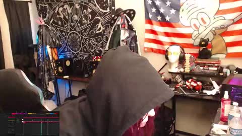 Lilith online show from December 14, 2025, 3:45 am