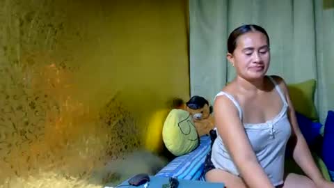 xxloveheart online show from March 26, 2026, 2:33 pm