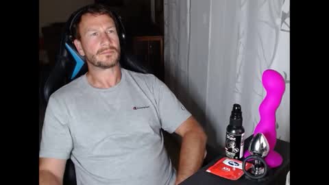 xxmettexx online show from September 21, 2025, 7:59 pm