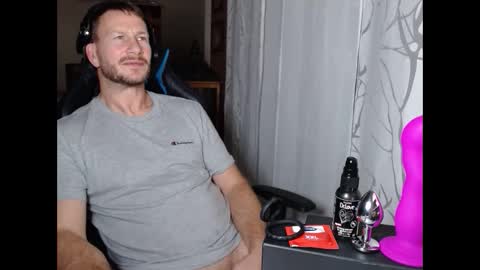 xxmettexx online show from November 15, 2025, 10:48 pm