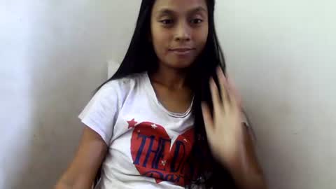xxreysaxx online show from June 16, 2026, 3:09 am