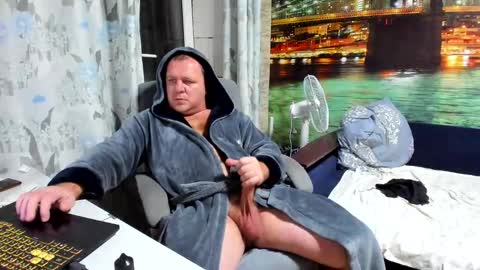 roki-- --  online show from January 9, 2025, 3:55 pm