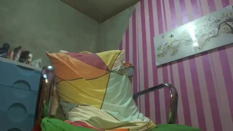 xxrowenatastycockforyouxx online show from January 9, 2025, 4:52 am