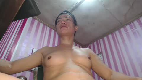 xxrowenatastycockforyouxx online show from November 18, 2025, 3:01 am