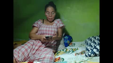 Snapshot of xxsexypinayxx chatting on January 14, 2025, 7:48 am xxsexypinayxx online show from January 14, 2025, 7:48 am