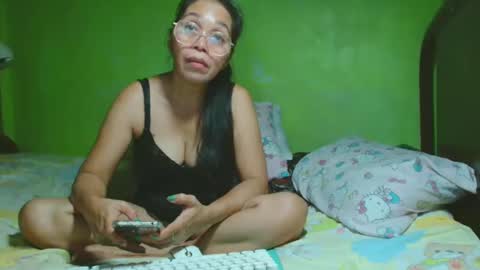 Snapshot of xxsexypinayxx chatting on February 11, 2025, 7:48 pm xxsexypinayxx online show from February 11, 2025, 7:48 pm