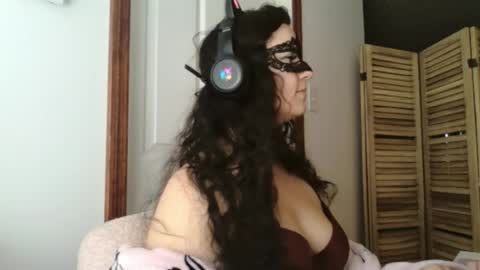 xxsmittenxkittenxx online show from May 7, 2026, 4:01 pm