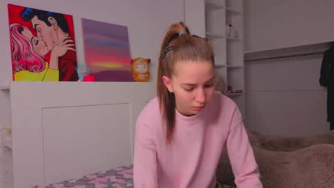 Eva online show from April 16, 2026, 12:55 am