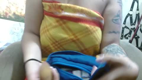   LILI  online show from December 22, 2024, 8:14 pm