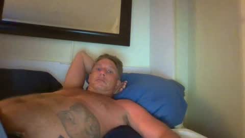 deeeeznutz online show from July 18, 2026, 7:12 am