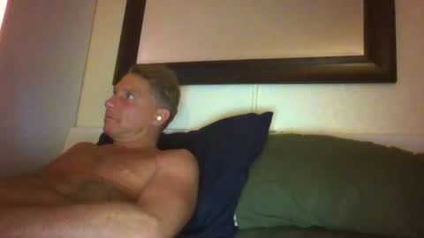 deeeeznutz online show from July 20, 2026, 11:23 am
