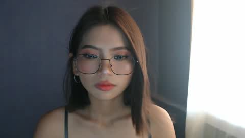 inday pinay online show from March 29, 2026, 6:02 am