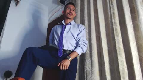 Snapshot of xxxhome_alonexxx chatting on January 23, 2025, 8:56 pm Kev online show from January 23, 2025, 8:56 pm