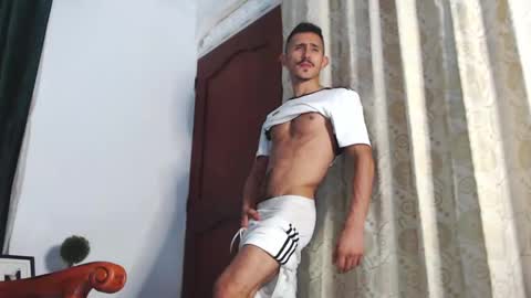 Snapshot of xxxhome_alonexxx chatting on January 27, 2025, 10:38 pm Kev online show from January 27, 2025, 10:38 pm