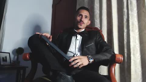 Snapshot of xxxhome_alonexxx chatting on February 25, 2025, 7:36 pm Kev online show from February 25, 2025, 7:36 pm