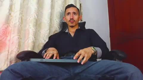 Snapshot of xxxhome_alonexxx chatting on July 6, 2026, 7:16 pm Kev online show from July 6, 2026, 7:16 pm