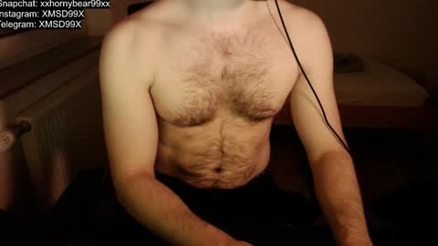 Snapshot of xxxhornybear99xxx chatting on December 25, 2024, 8:39 pm Matthias online show from December 25, 2024, 8:39 pm