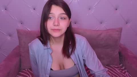 Snapshot of xxxnaughtyfoxxx chatting on May 7, 2026, 6:46 pm foxy online show from May 7, 2026, 6:46 pm