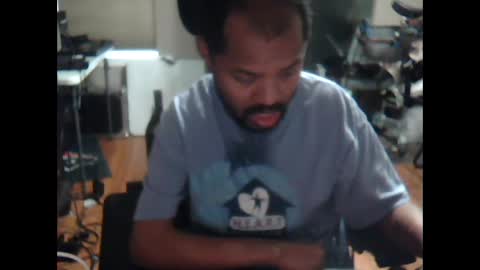 Snapshot of xxxonwheelz chatting on September 15, 2025, 9:59 pm xxxonwheelz online show from September 15, 2025, 9:59 pm