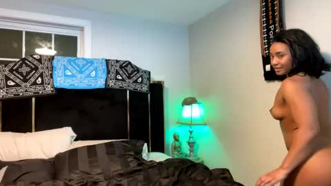 Snapshot of xxxotic_brand chatting on December 4, 2024, 2:53 am XXXOTIC Brand online show from December 4, 2024, 2:53 am