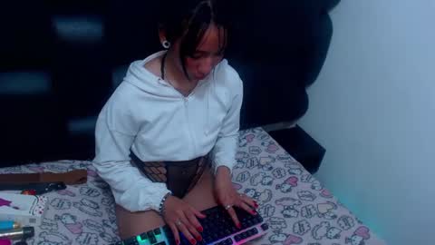 Snapshot of xxxreinasexyassxxx chatting on September 27, 2025, 2:22 pm xxxreinasexyassxxx online show from September 27, 2025, 2:22 pm