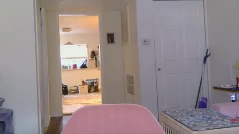 xxxsophiaday online show from February 22, 2026, 3:43 pm