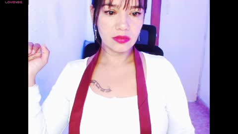 dolcesasha  online show from June 25, 2026, 8:46 pm