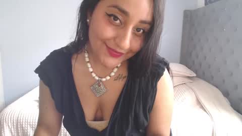 Snapshot of xxxvenus888 chatting on September 24, 2025, 5:05 pm Lunhaa online show from September 24, 2025, 5:05 pm