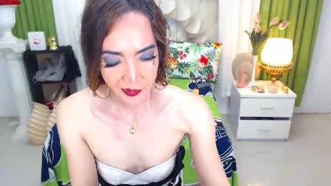 Snapshot of xxxxarabellaxxxx chatting on March 9, 2025, 12:42 pm ARA online show from March 9, 2025, 12:42 pm