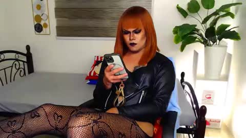 Snapshot of xyournightmarequeenx chatting on May 11, 2026, 4:04 pm QueenMarina online show from May 11, 2026, 4:04 pm