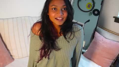 Zara online show from October 22, 2025, 6:51 pm