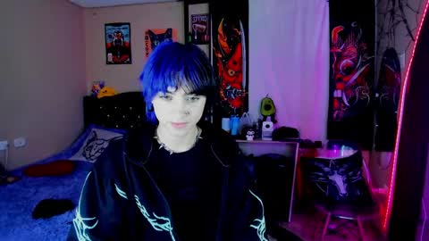 xzerox_ online show from May 13, 2026, 8:27 pm