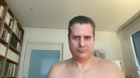 yachtcaptain7 online show from March 7, 2025, 7:52 am