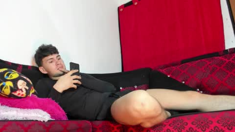 yair independent model online show from January 15, 2026, 10:02 pm