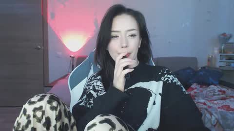 Yami online show from January 14, 2025, 10:34 pm