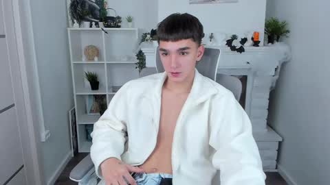 yamitwink online show from October 25, 2025, 10:15 pm