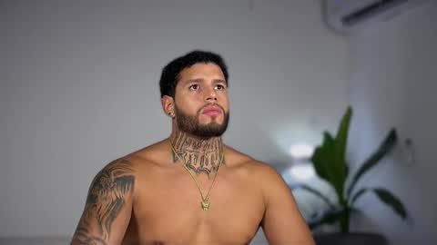 yamp sambrano online show from October 23, 2025, 12:32 am