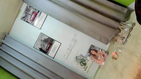 yang_cum online show from March 4, 2025, 3:11 am