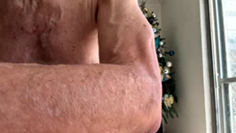 Snapshot of yannisv chatting on December 3, 2025, 11:41 am yannisv online show from December 3, 2025, 11:41 am