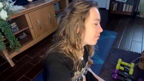 yanyanpixie online show from January 15, 2026, 6:22 pm