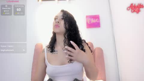 yara10_ online show from May 26, 2026, 12:23 pm