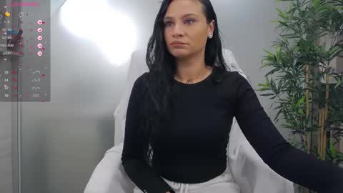 Yara online show from November 6, 2025, 4:35 am